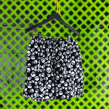 skulls aop shorts